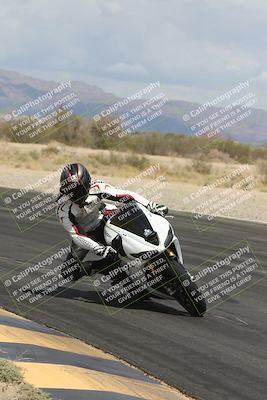 media/May-05-2025-Moto Forza (Mon) [[3c1838c5e5]]/2-B Group/Session 2 (Turn 7 Inside)/